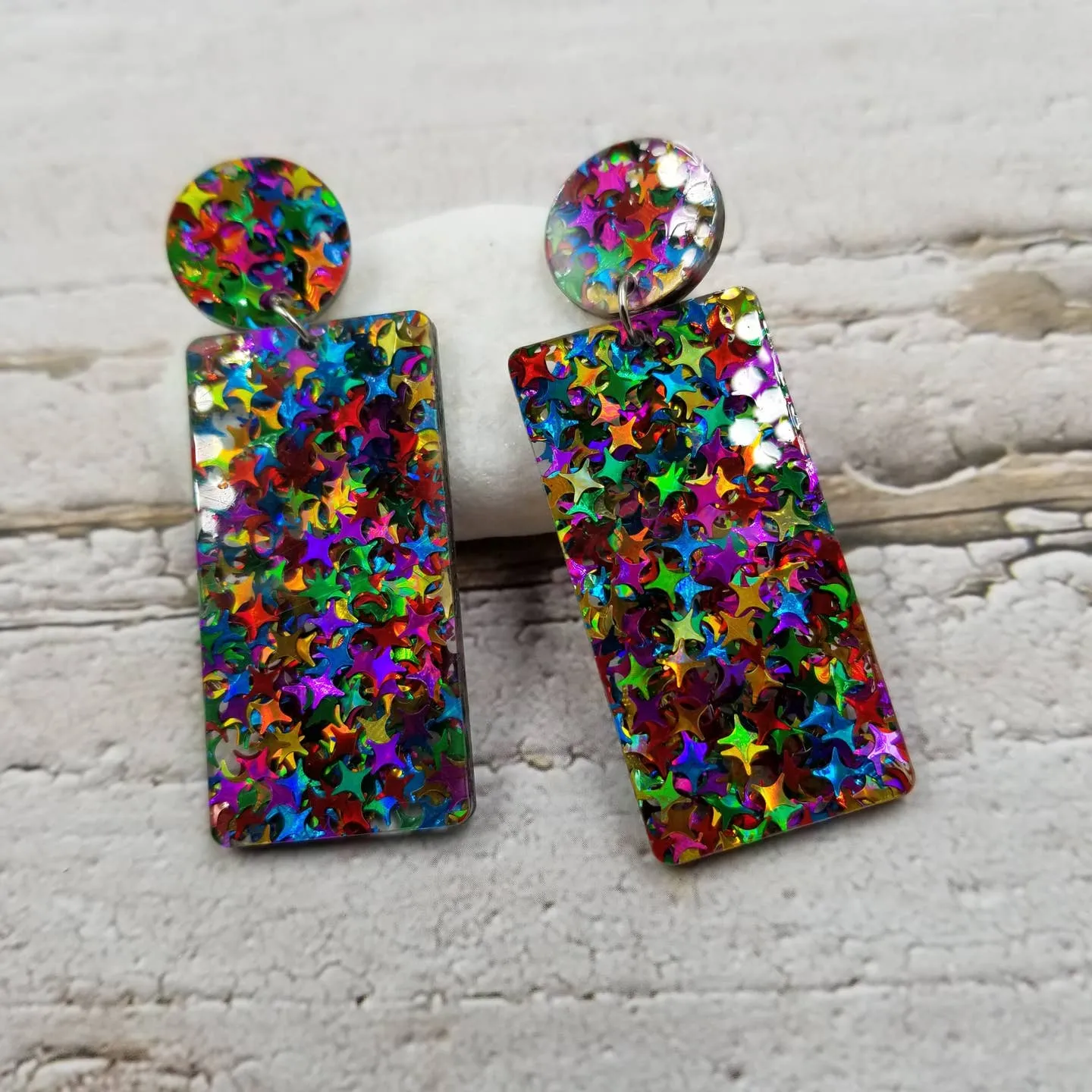 Acrylic Starburst Confetti Drop Earrings
