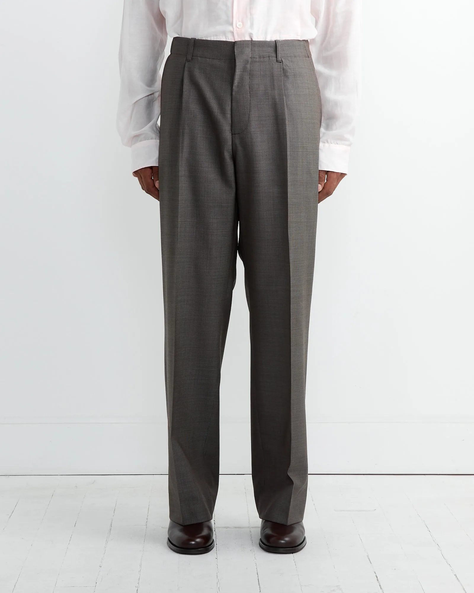 Borrowed Chino in Grey Atom