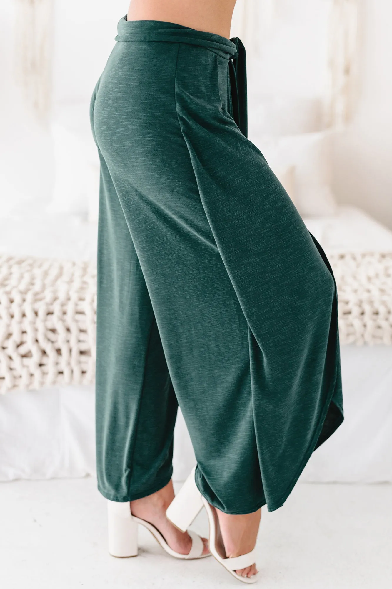 Finding My Center Tie-Front Split Leg Pants (Teal)