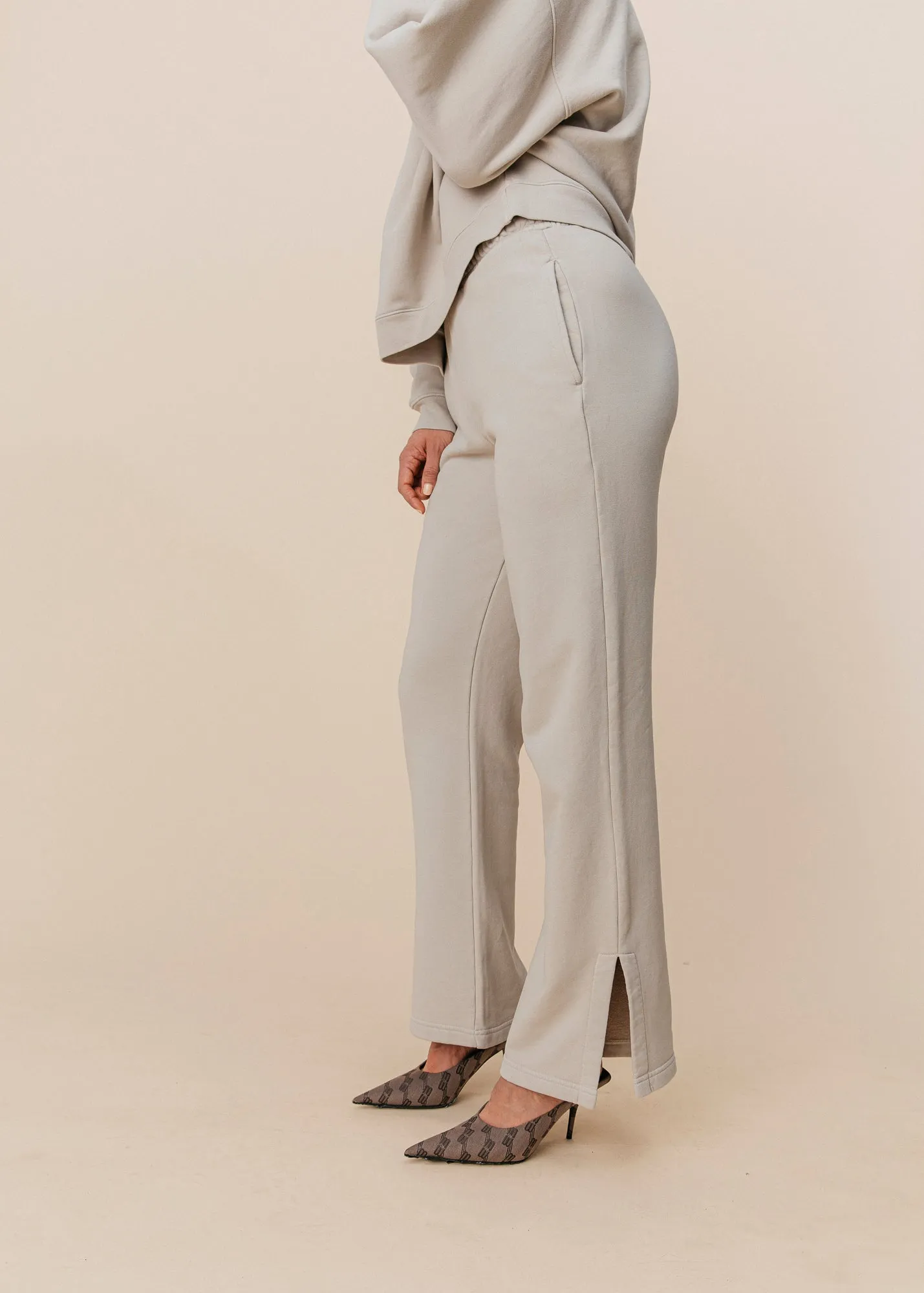 Flare Pant in Stone