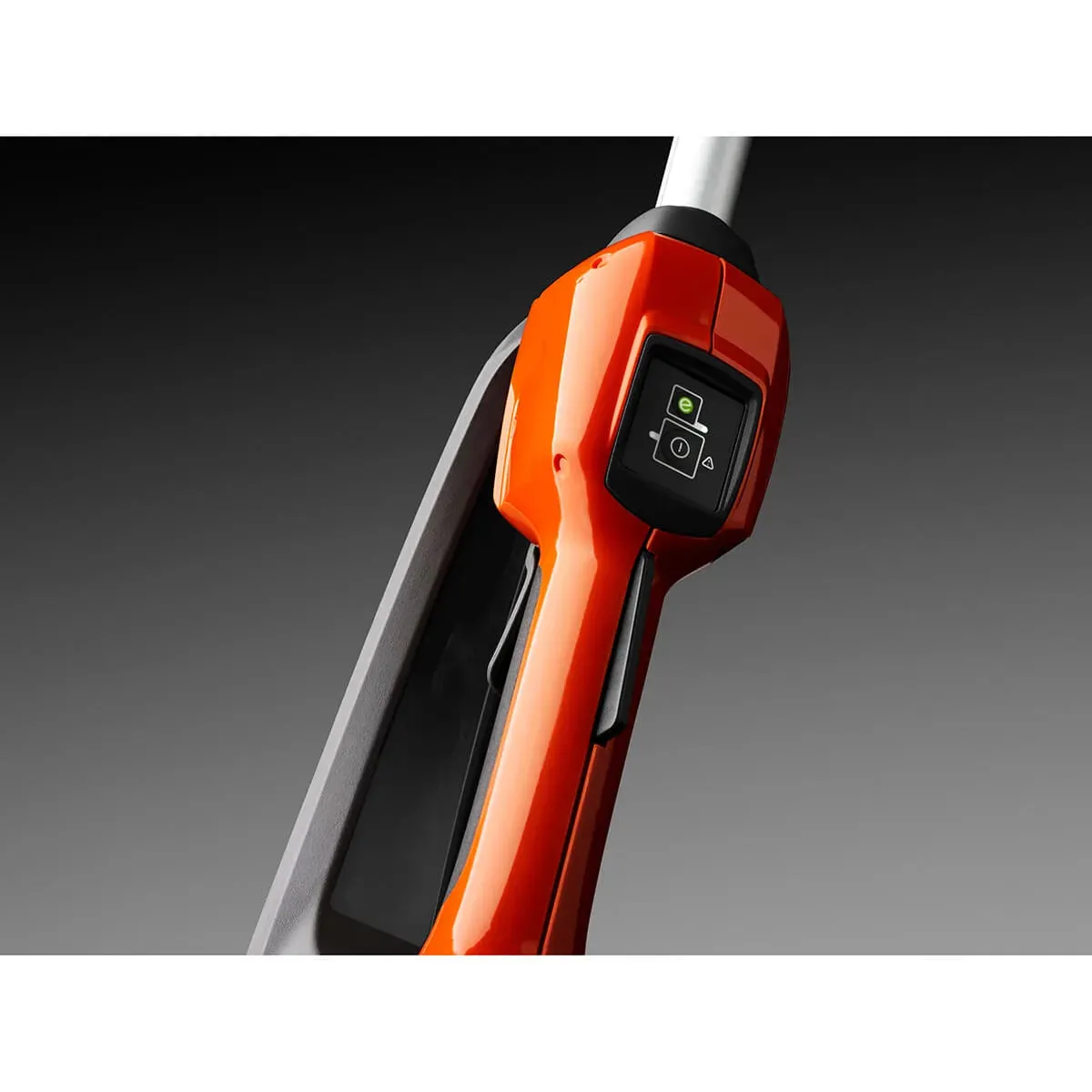 Husqvarna 530iP4 Battery Series Pole Saw