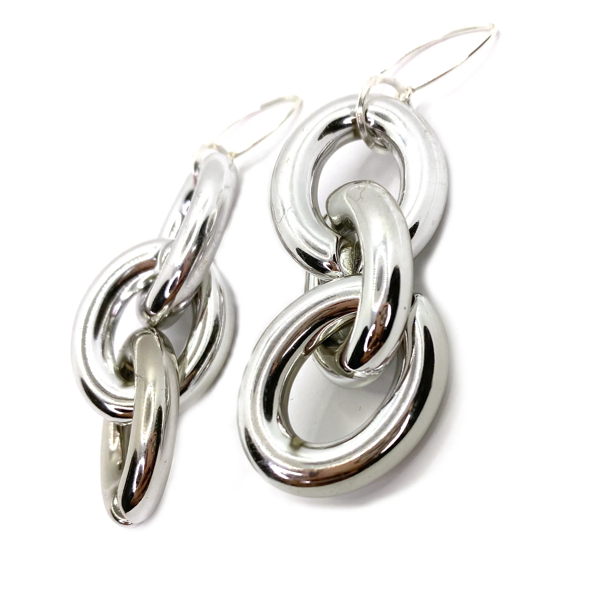 MPR x THE IMAGINARIUM: Oval Bubble Drops in Silver with Hooks