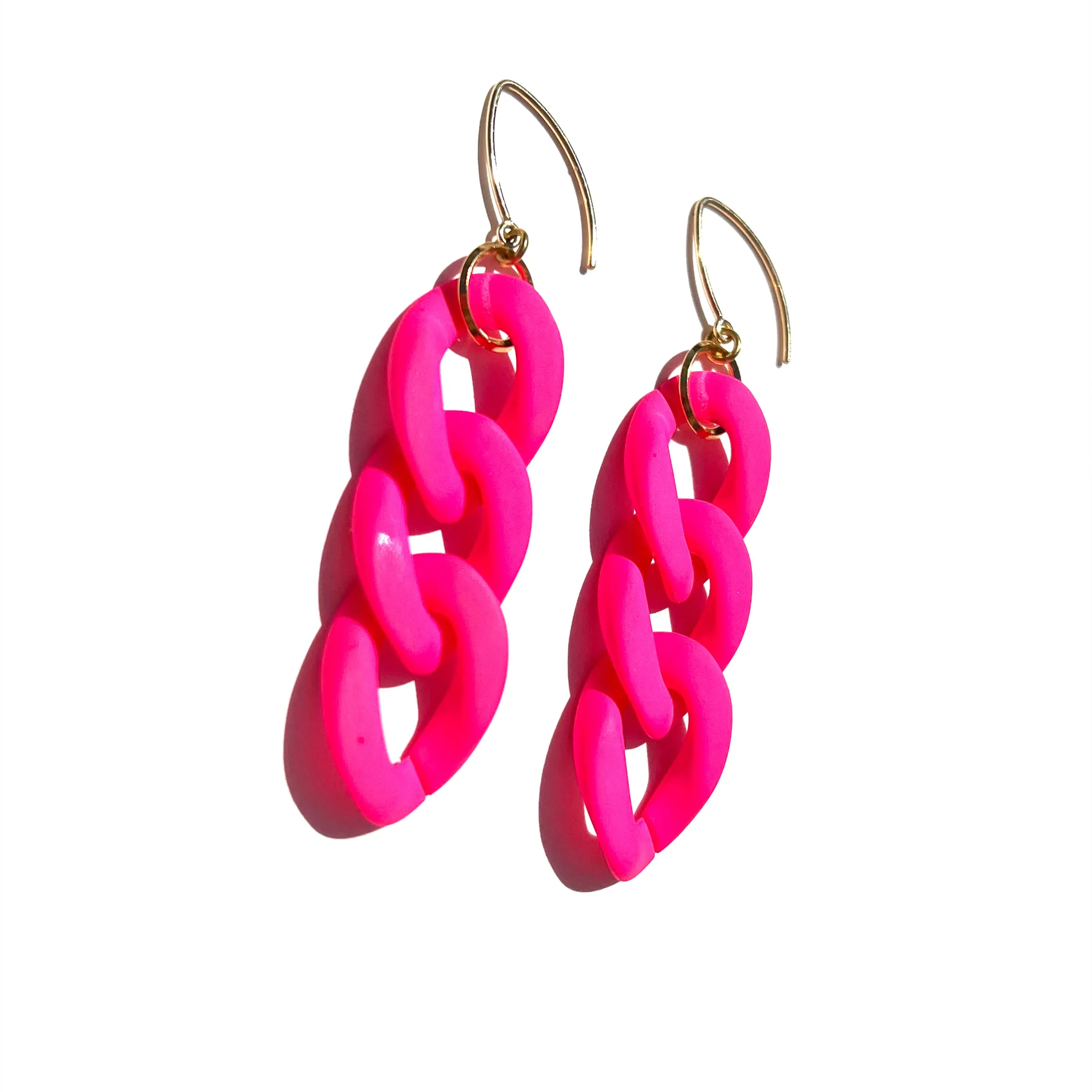MPR x THE IMAGINARIUM: Short Curb Chain Link Hooks in Neon Pink