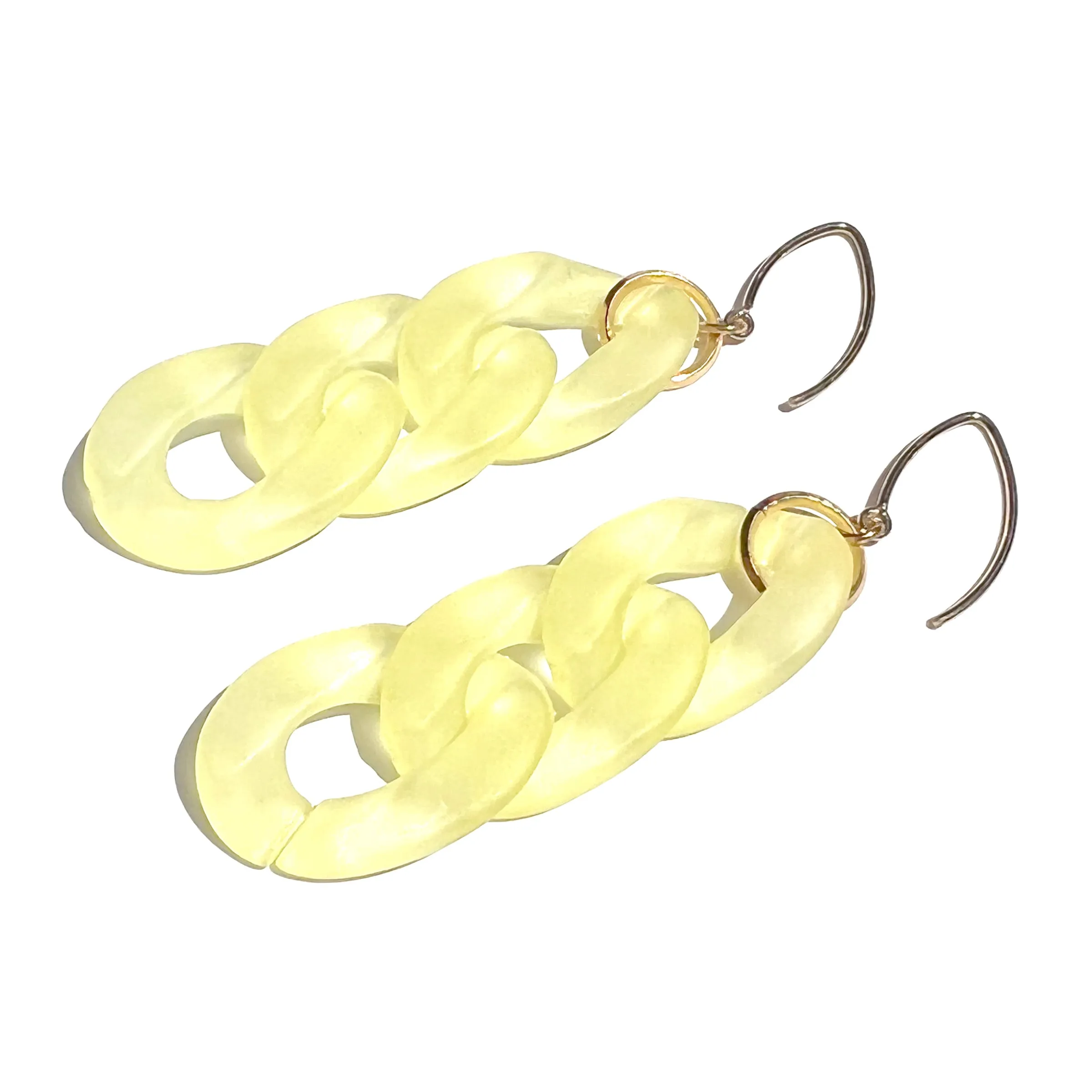 MPR x THE IMAGINARIUM: Small Curb Chain Link Hooks in Smoky Yellow