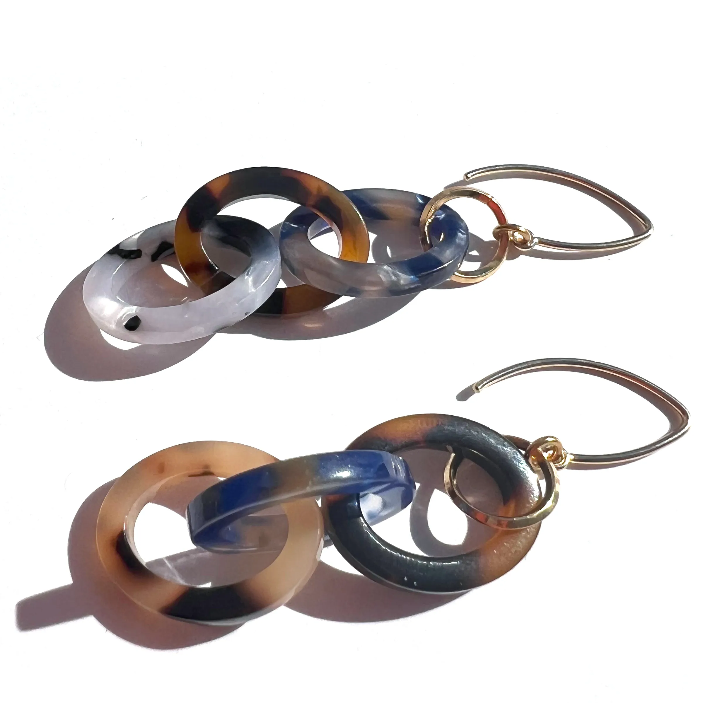 MPR x THE IMAGINARIUM: Tortoise Small Chain Link Hooks in Lapis