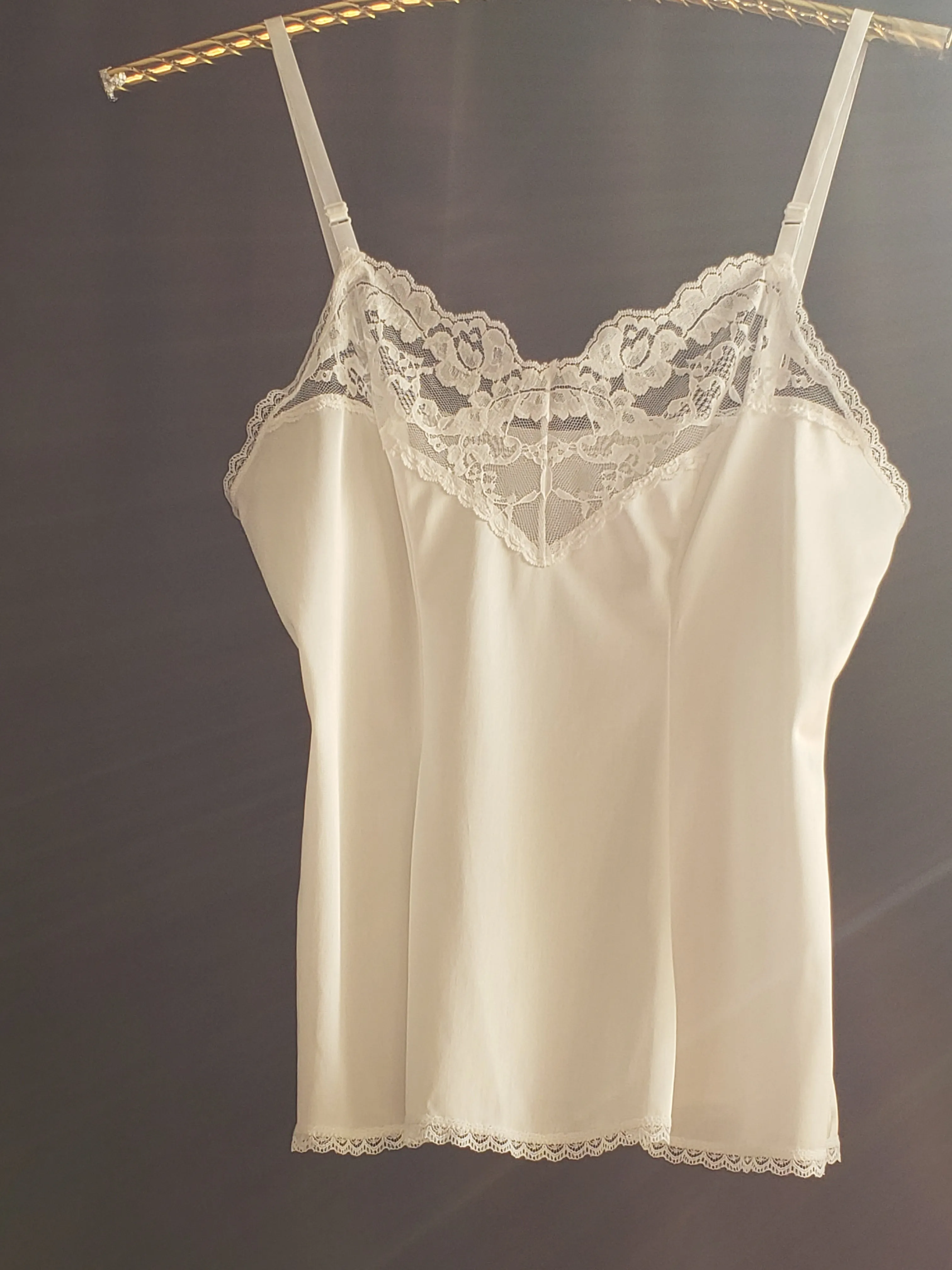 Vintage Lace Trim Slip Top Size L