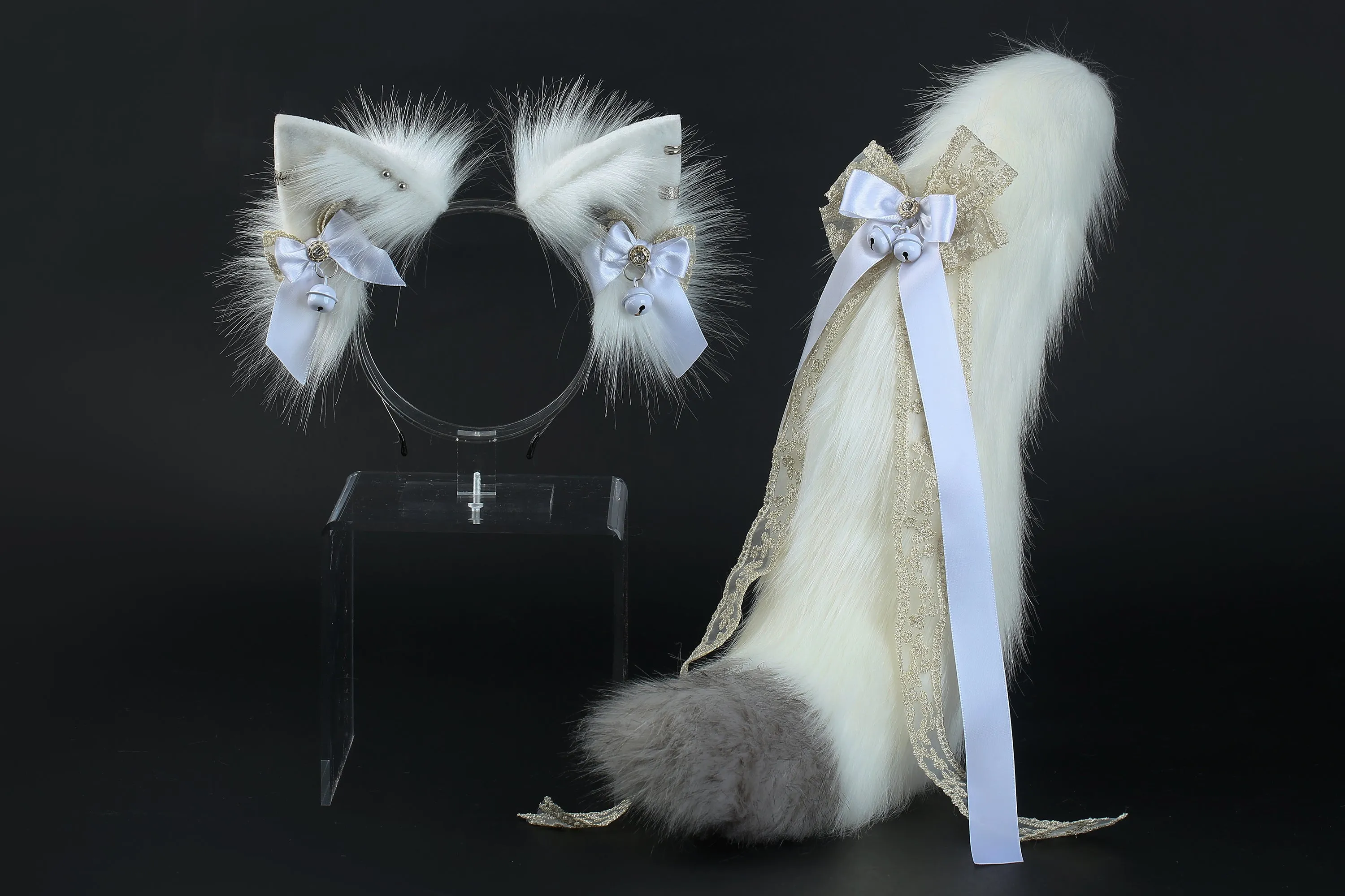 White gray faux fur fox tail plug and ear wolf tail buttplug and ear kitten ear and tail plug set curved tail and ear plug cosplay -mature