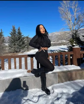 Yoga Pants (Black/Flare)